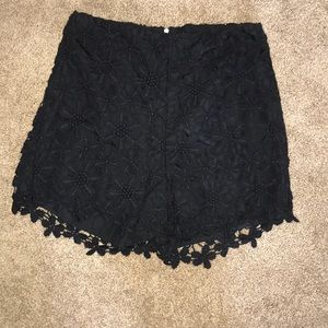 Hollister high waist floral shorts